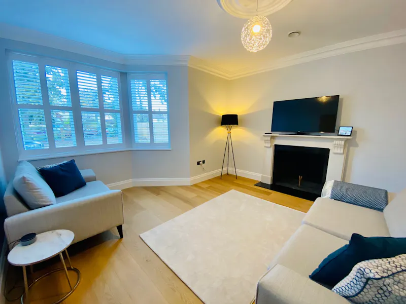 Floor - wooden at Large bright Esher house, D2475 (photo 7)
