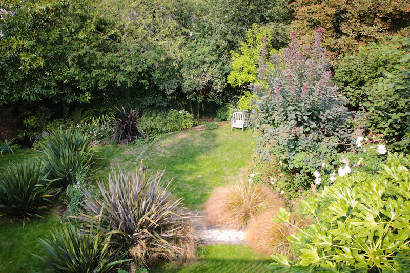 Modern Wimbledon house, D2087 (photo 49)