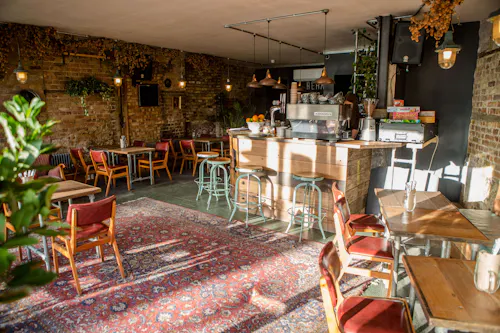 Quirky Hackney bar, R851