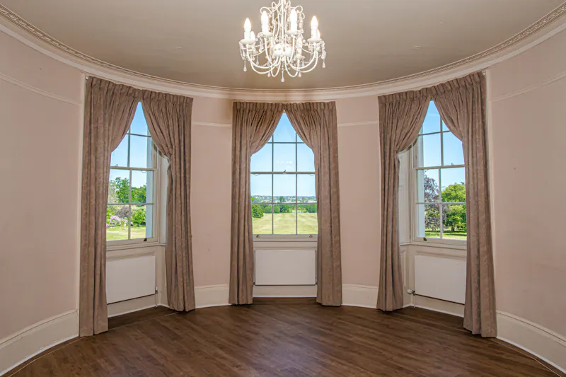 Neo-Classical Chelmsford villa, A1541 (photo 8)