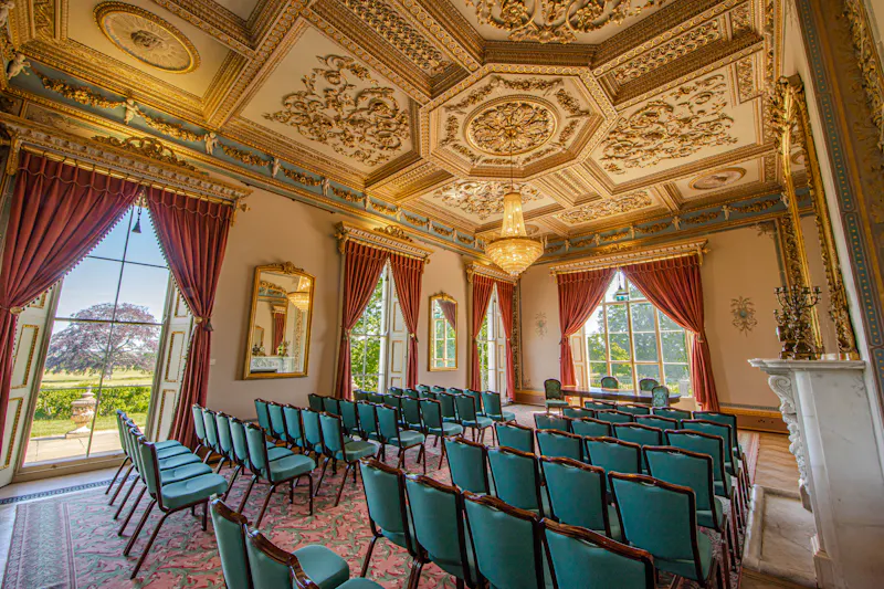 Neo-Classical Chelmsford villa, A1541 (photo 5)