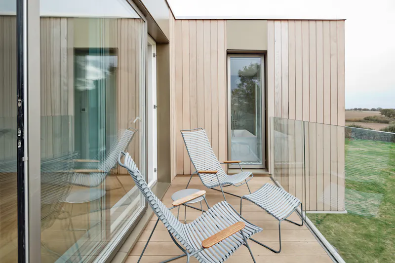 Balcony at Award winning Harkstead house, K458 (photo 35)