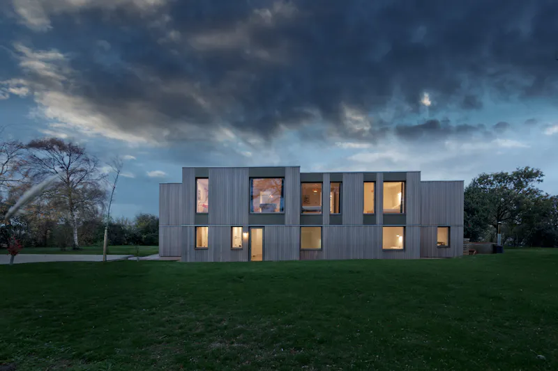 Award winning Harkstead house, K458 (photo 40)