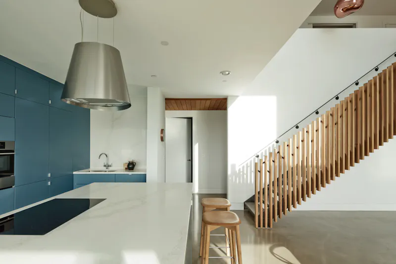 Kitchen island at Award winning Harkstead house, K458 (photo 9)