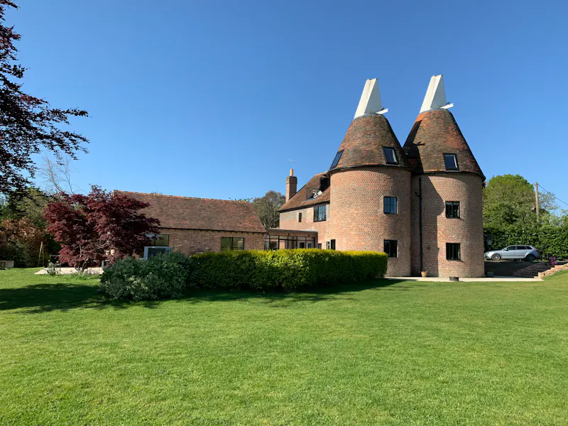 Modern house in Little Horsted, D2529 (photo 18)