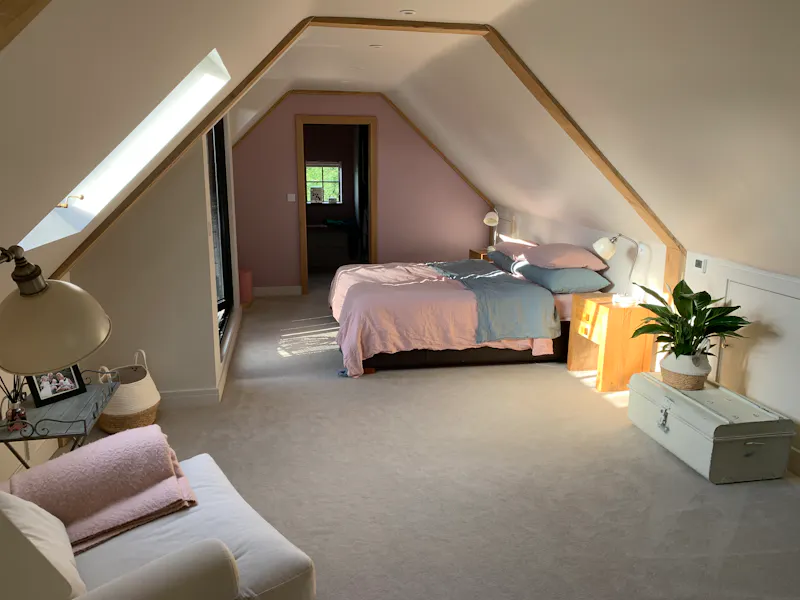 Bedroom at Modern house in Little Horsted, D2529 (photo 11)
