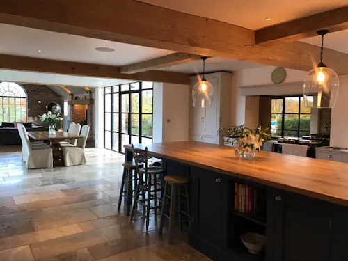 Modern house in Little Horsted, D2529