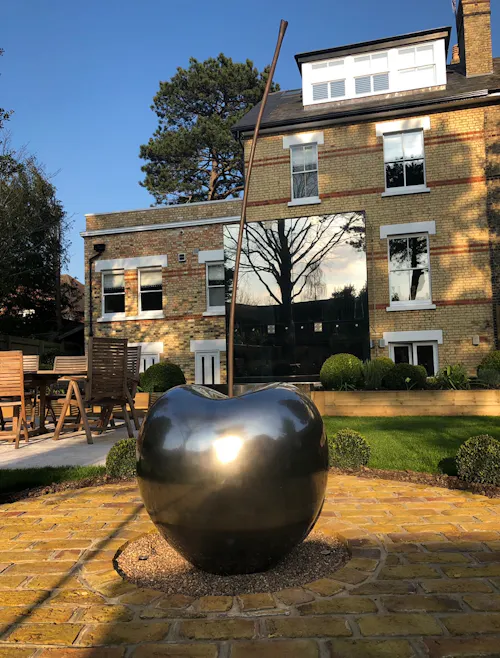 Renovated Chislehurst semi , D2513