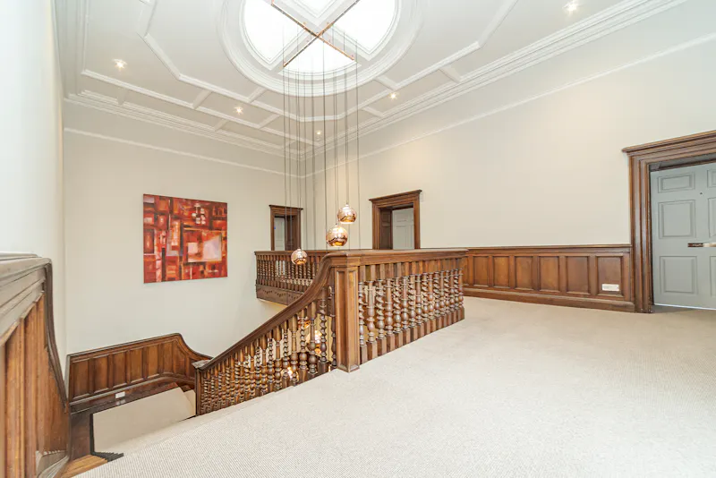 Landing at Elegant Buntingford apartment, F1207 (photo 22)