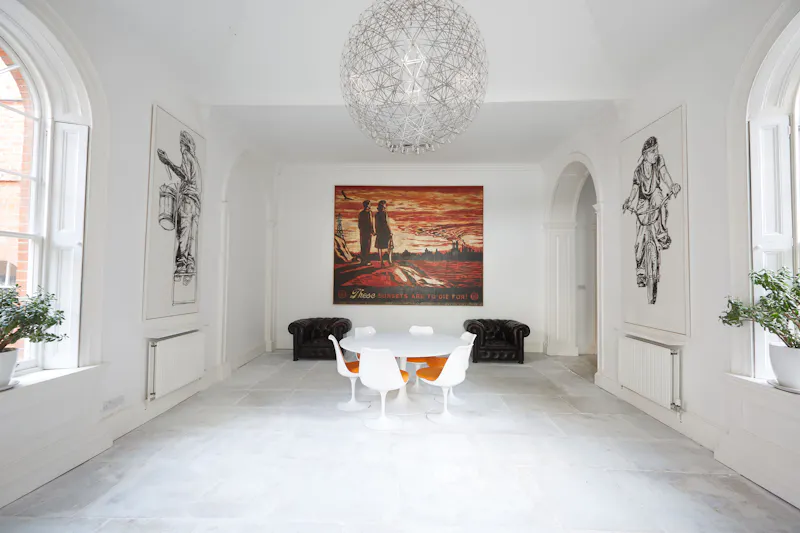 Dining room at Bracknell Georgian mansion, A1539 (photo 6)
