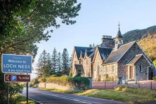 Victorian manse Loch Ness, B1922