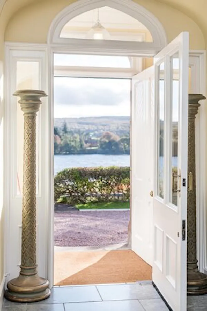 Victorian manse Loch Ness, B1922 (photo 8)