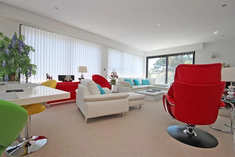 Scenic Bournemouth apartment , D2533 (photo 5)