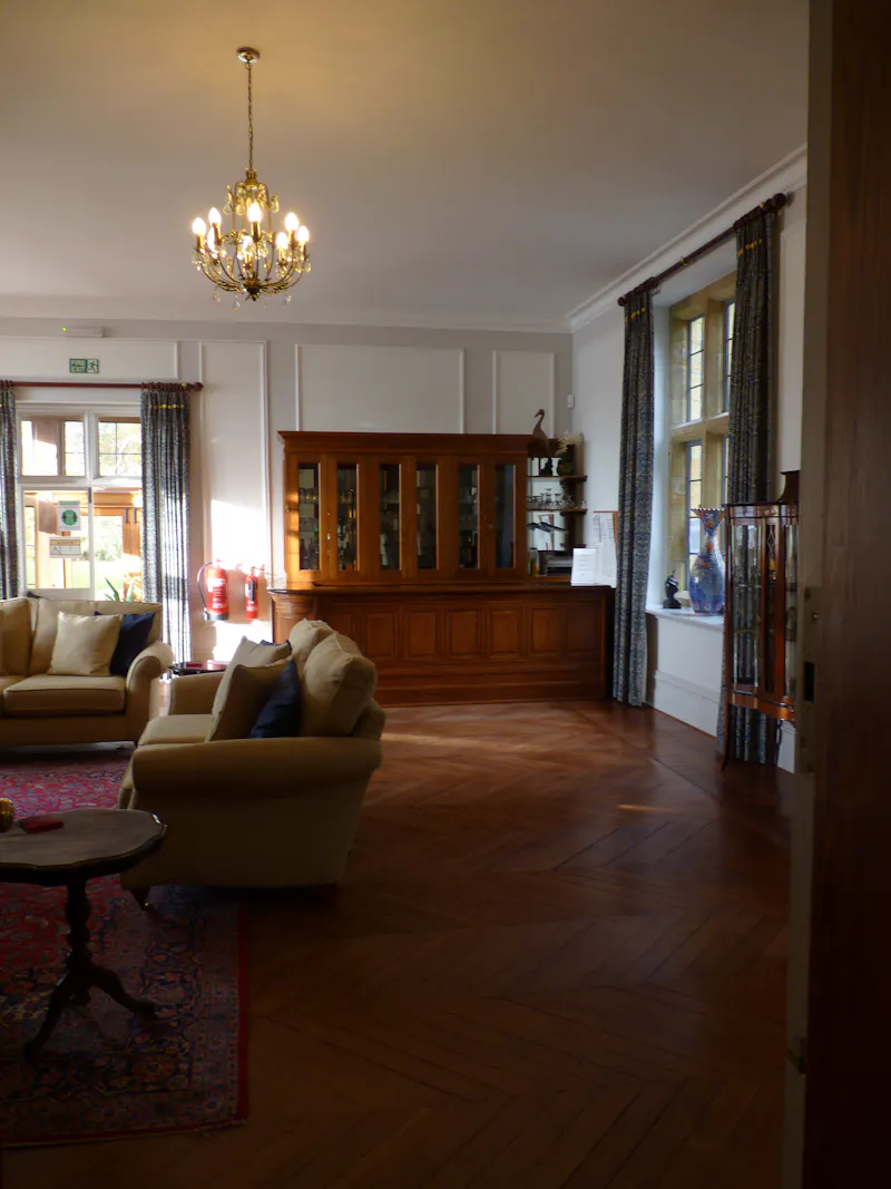 Guildford country house, B1902 (photo 5)