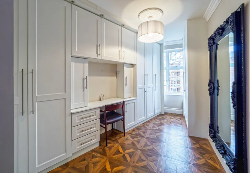 Modern Victorian Apartment, B1907 (photo 15)