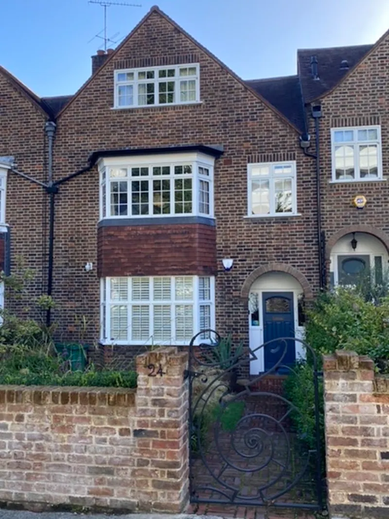 1930's refurb in Belsize Park, D2481 (photo 1)