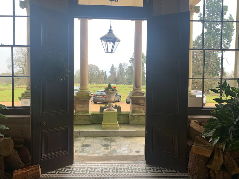 Elegant Tanworth stately home , A1545 (photo 4)