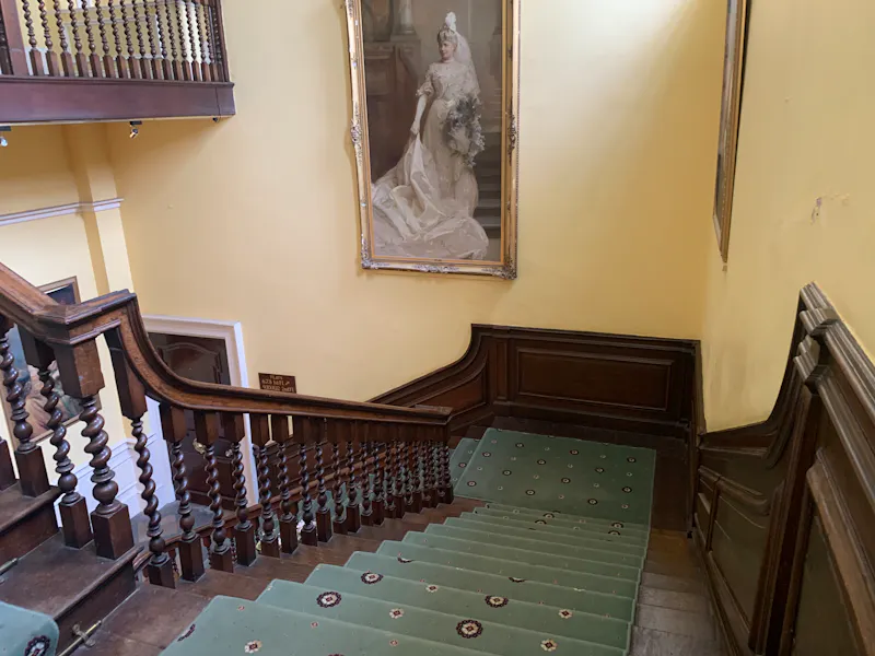 Elegant Tanworth stately home , A1545 (photo 8)
