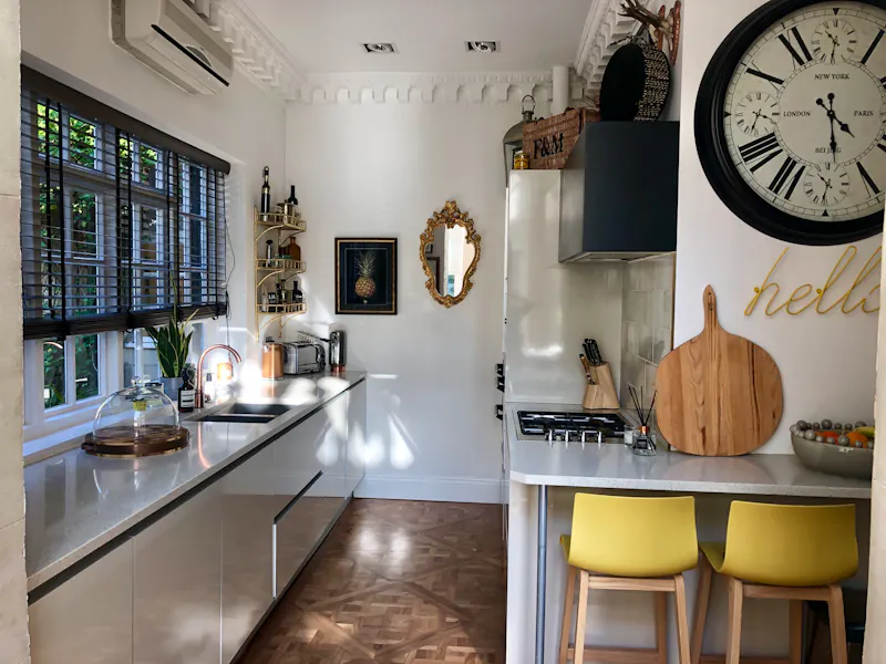 Kitchen at Stylish Tanworth apartment , F1206 (photo 12)