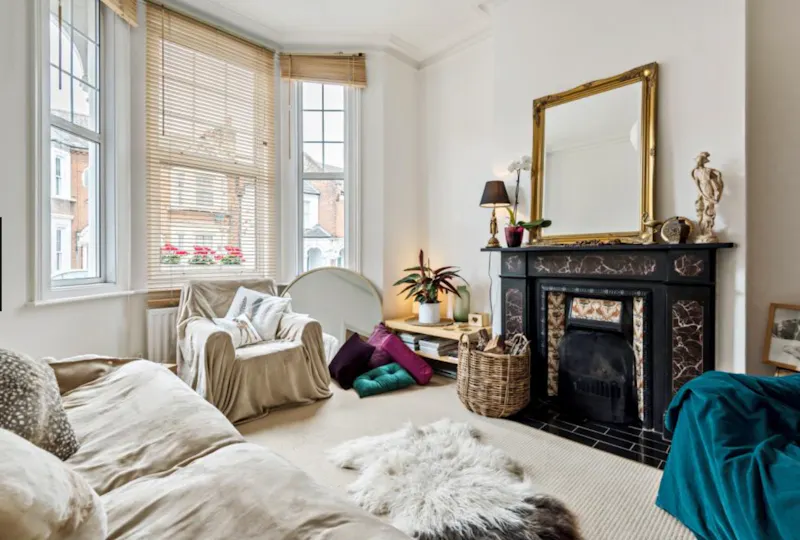 Living Room at Edwardian home in Hither Green , E490 (photo 3)