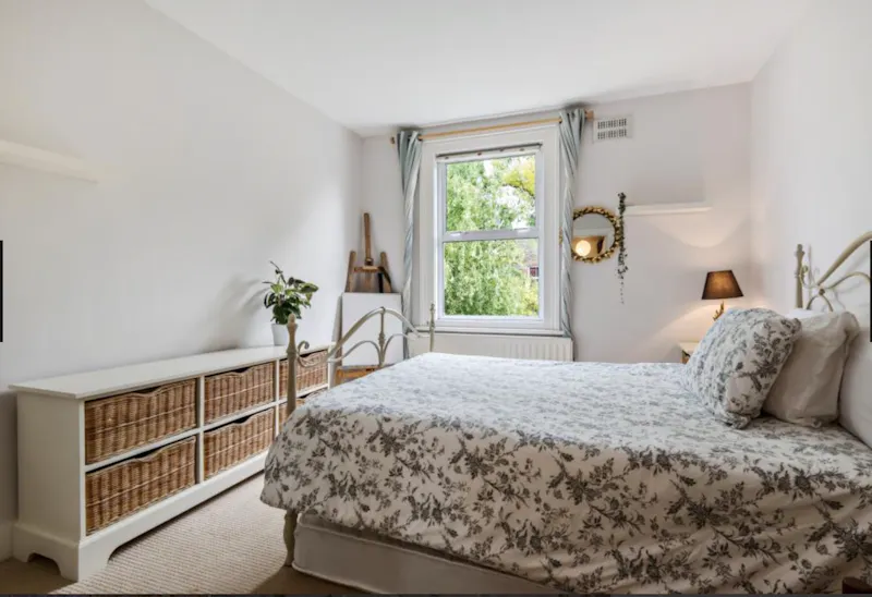 Bedroom at Edwardian home in Hither Green , E490 (photo 5)