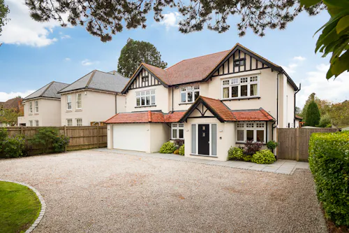 Stylish new build in Warlingham, D2483