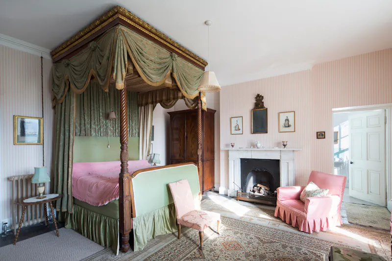 Bedroom at Devon Georgian House, A1592 (photo 31)