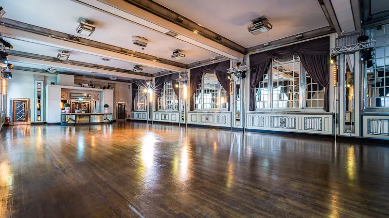 Art deco ballroom in Holborn, P590 (photo 14)