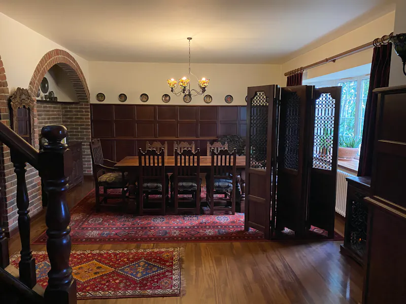 Dining room at Red-brick Felpham House, D2488 (photo 19)