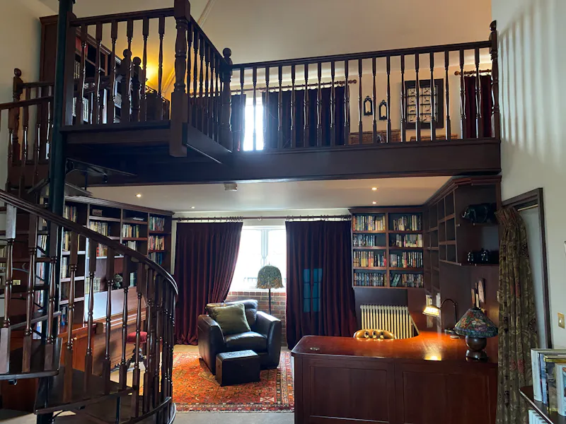 Study at Red-brick Felpham House, D2488 (photo 11)