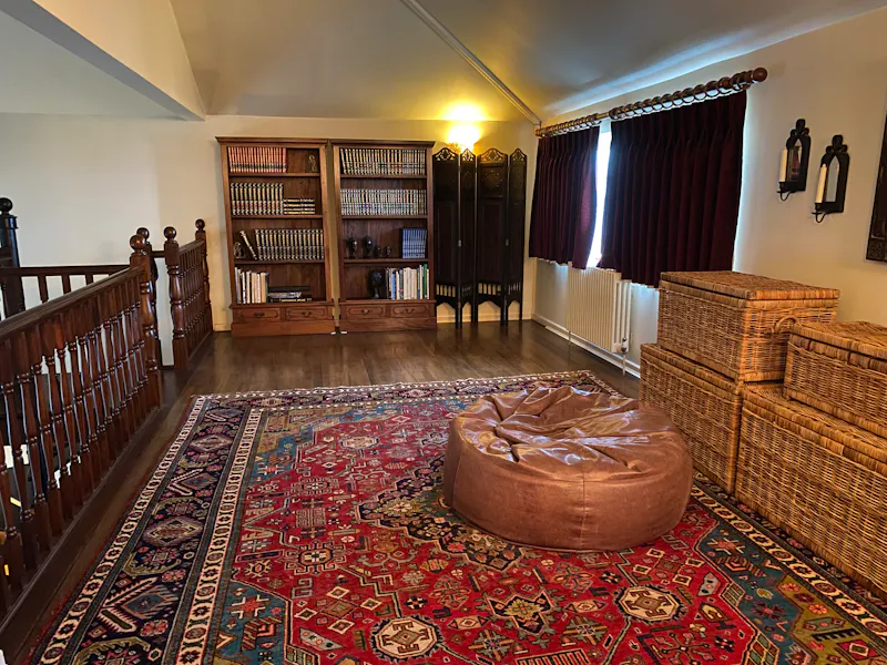 Mezzanine at Red-brick Felpham House, D2488 (photo 12)