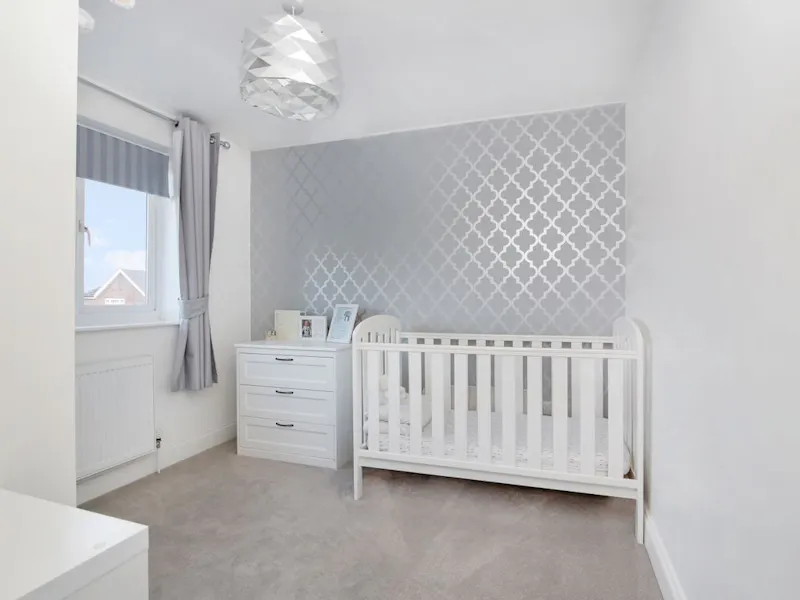 Wallpaper at Neutral modern semi in Sidcup, D2536 (photo 16)