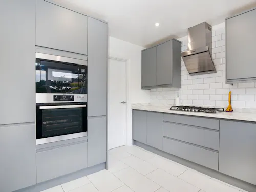 Neutral modern semi in Sidcup, D2536