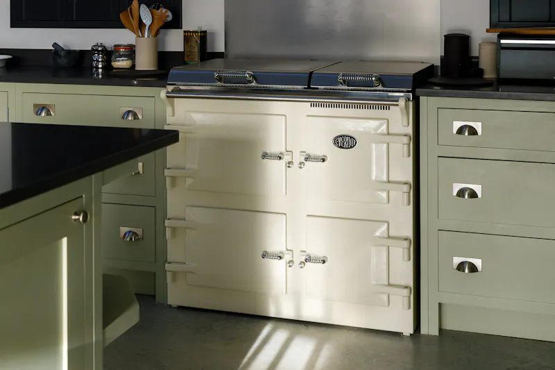 Aga at Country bungalow in Lewes, D2535 (photo 5)