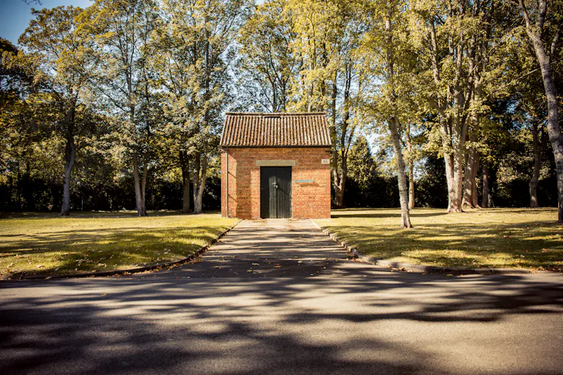 Oxfordshire 444 acre venue, N487 (photo 9)