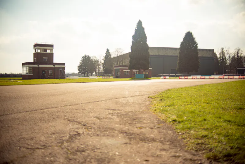 Oxfordshire 444 acre venue, N487 (photo 21)