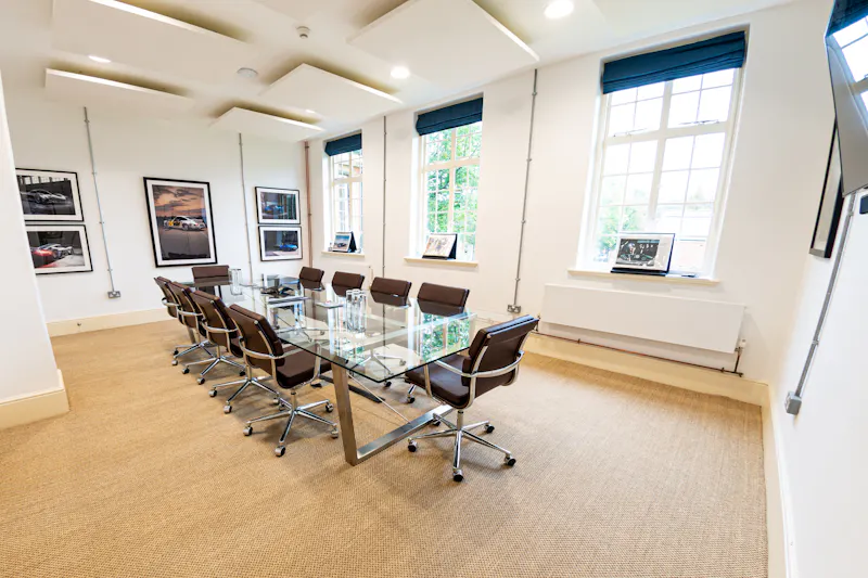 Oxfordshire 444 acre venue, N487 (photo 31)