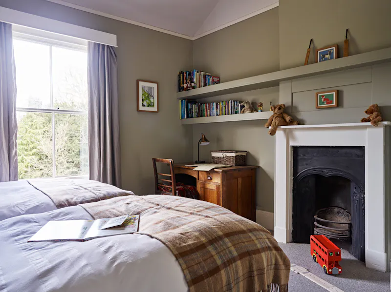 Bedroom - child's at Georgian house in Curdridge, A1318 (photo 35)