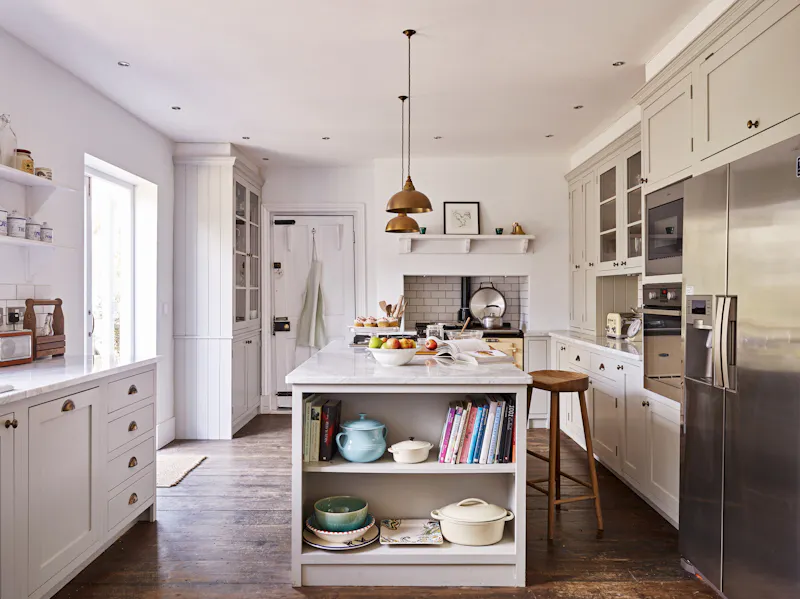 Kitchen at Georgian house in Curdridge, A1318 (photo 13)