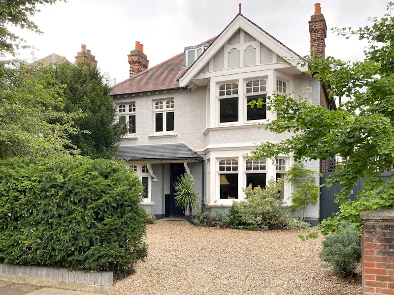 Driveway at Eclectic Acton family house, E483 (photo 1)