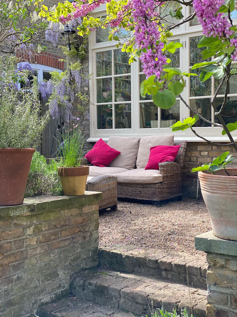 Eclectic Acton family house, E483 (photo 33)
