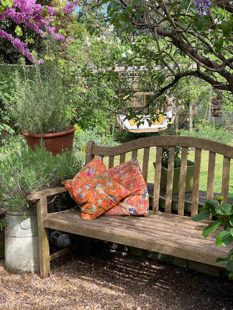 Eclectic Acton family house, E483 (photo 37)