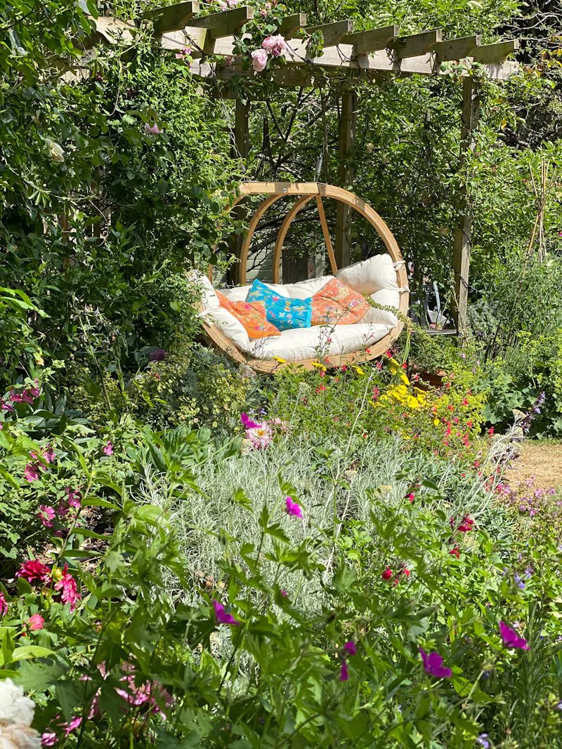 Eclectic Acton family house, E483 (photo 41)