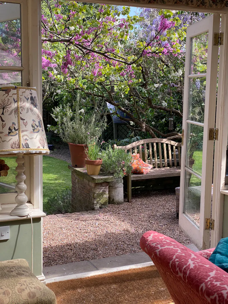 Eclectic Acton family house, E483 (photo 36)