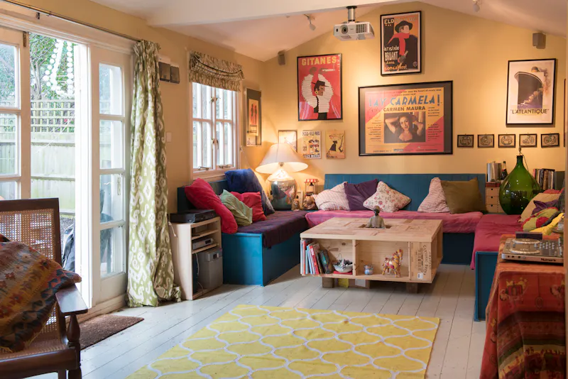 Eclectic Acton family house, E483 (photo 23)