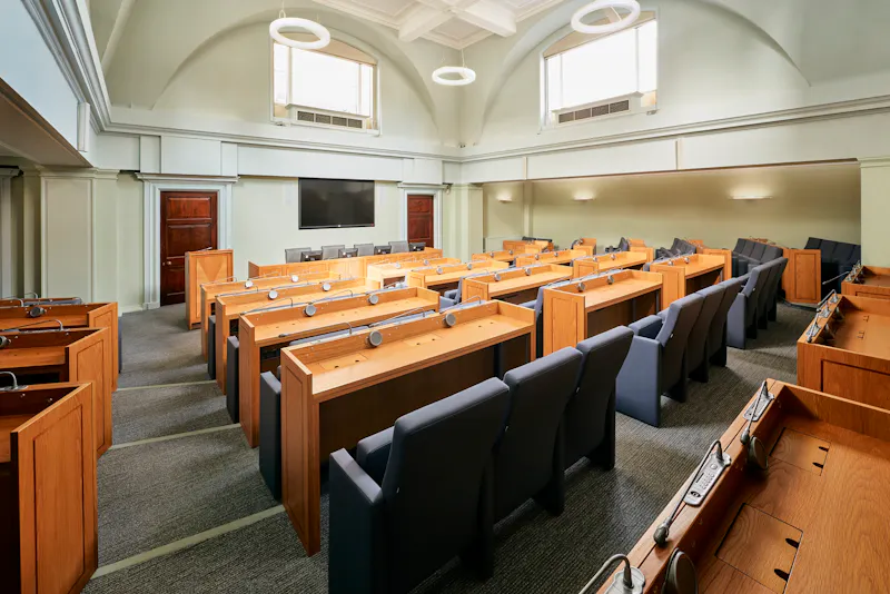 Classroom at Municipal building Holborn, P610 (photo 14)