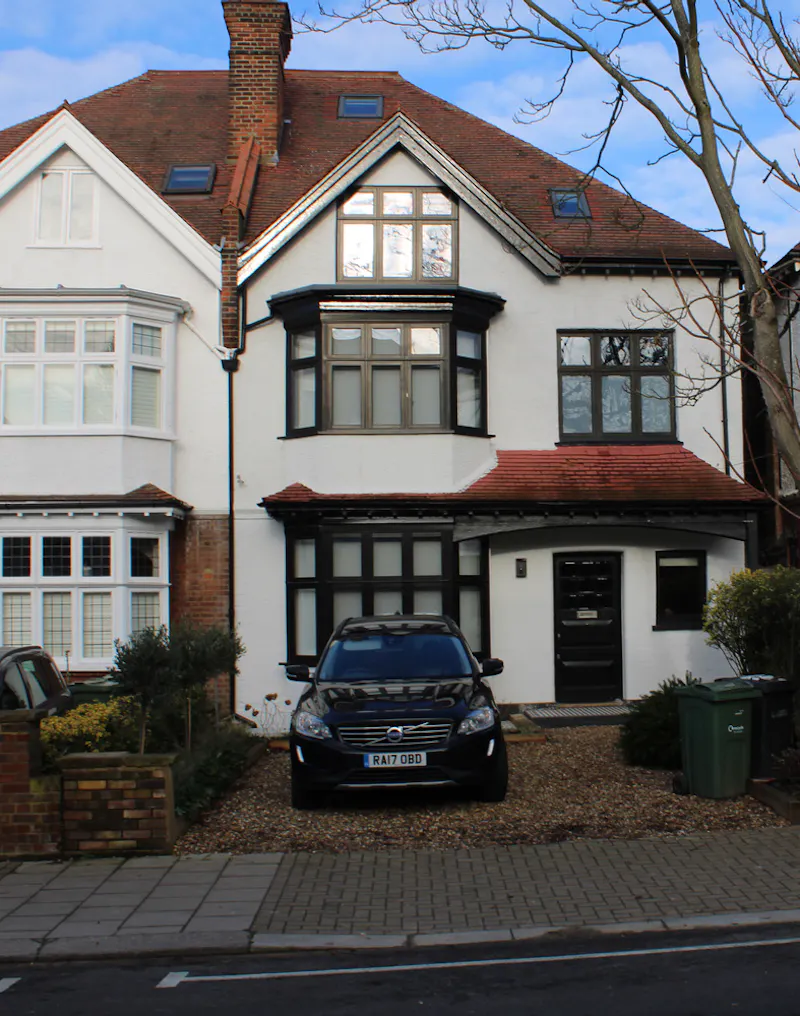 Driveway at Modern Edwardian Home, E482 (photo 1)