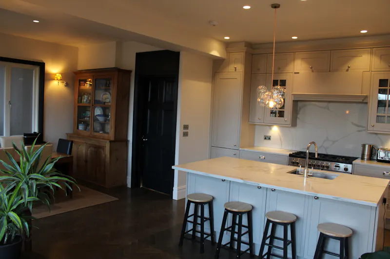 Modern Edwardian Home, E482 (photo 3)