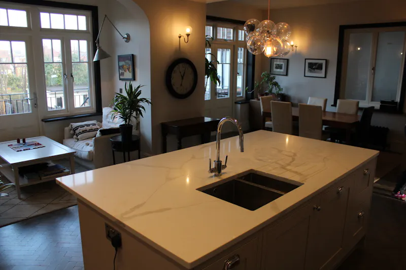Modern Edwardian Home, E482 (photo 4)