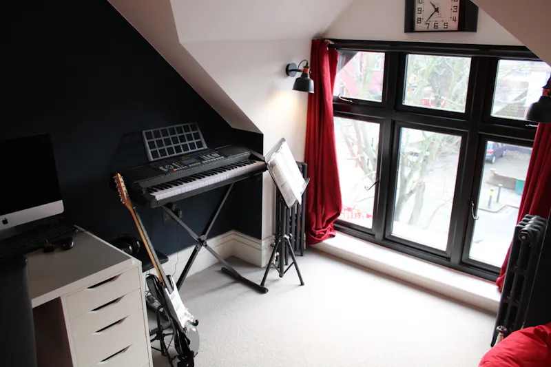 Studio at Modern Edwardian Home, E482 (photo 31)
